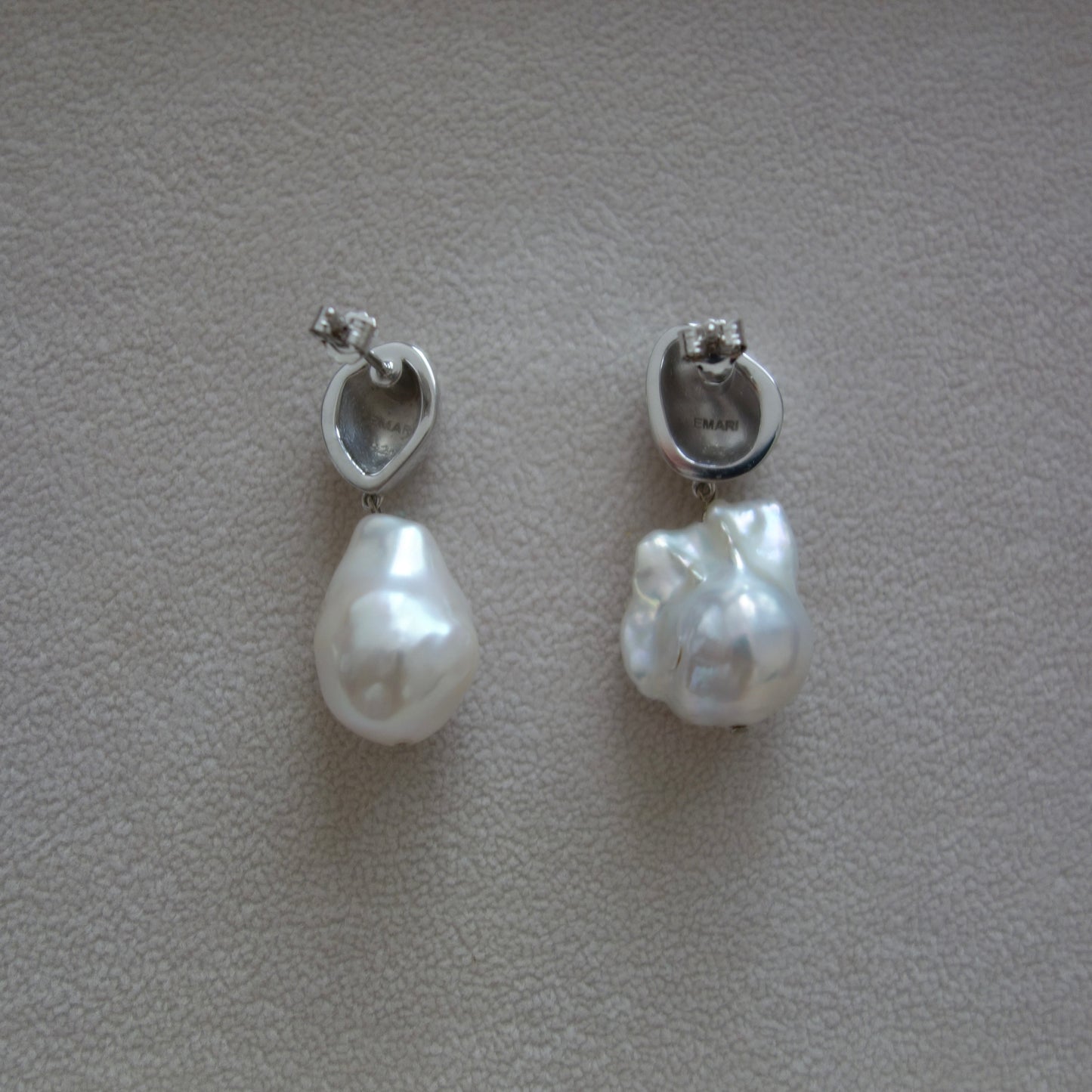 Erika Stud Earrings (Silver)